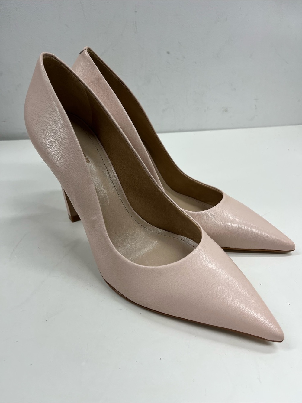 New Schutz Pilar Blush Pink Pumps in Nappa Leather Size 10.5